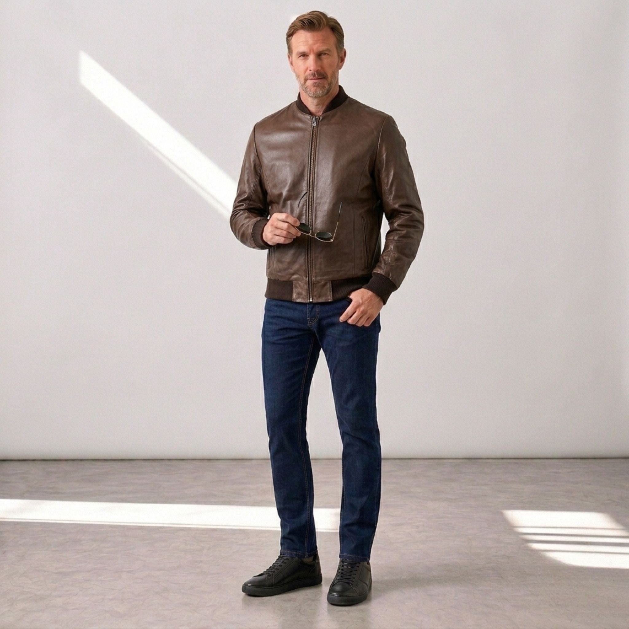 Campera Bomber de cuero vacuno - Art. 4312